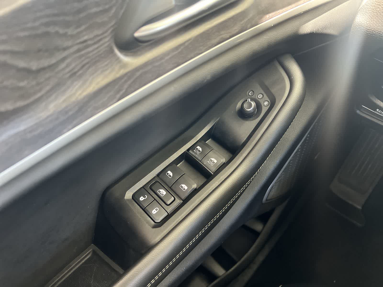 Thumbnail: 2022 Jeep Grand Cherokee - 27