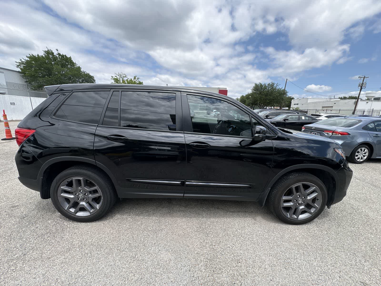 Thumbnail: 2023 Honda Passport - 6