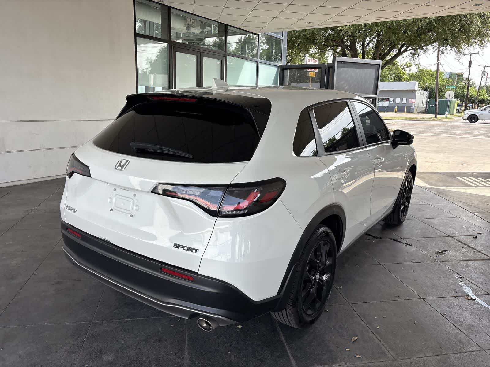Thumbnail: 2023 Honda HR-V - 25