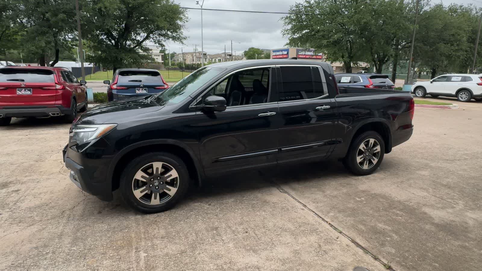 Thumbnail: 2017 Honda Ridgeline - 4