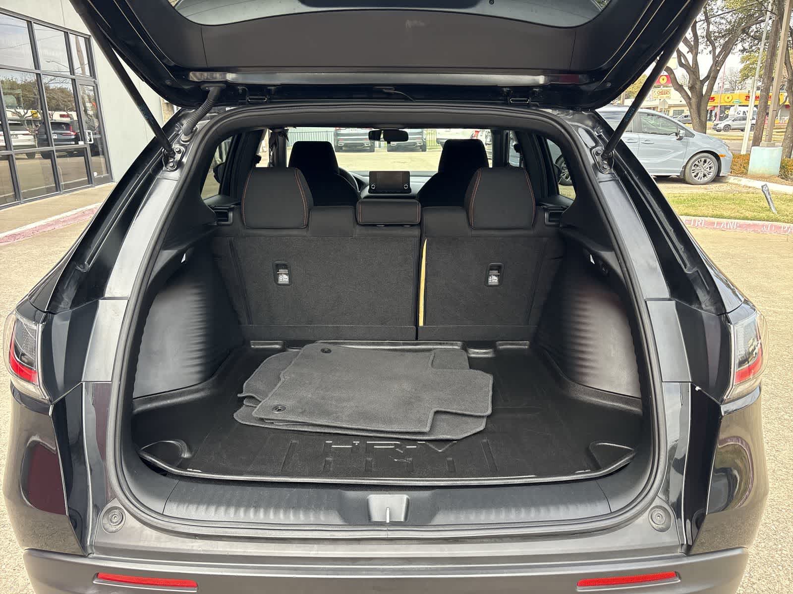 Thumbnail: 2024 Honda HR-V - 18