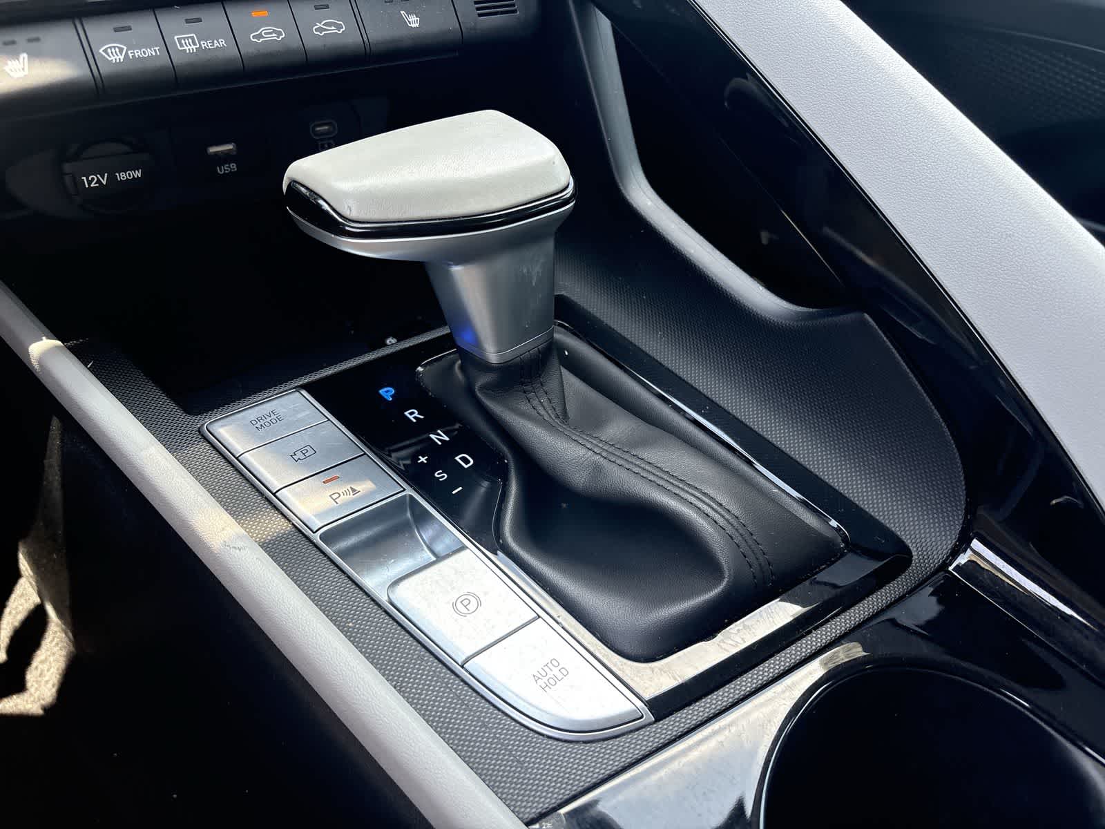 Thumbnail: 2024 Hyundai Elantra - 14