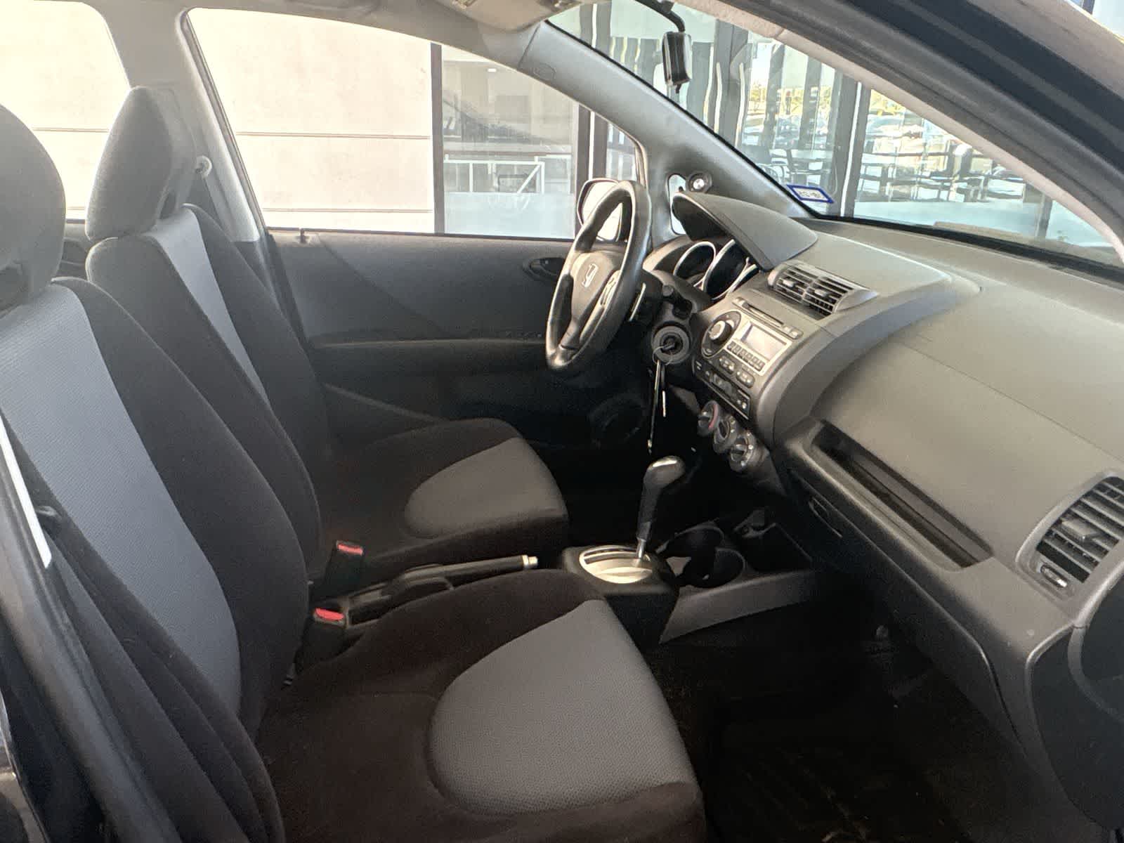 Thumbnail: 2007 Honda Fit - 13