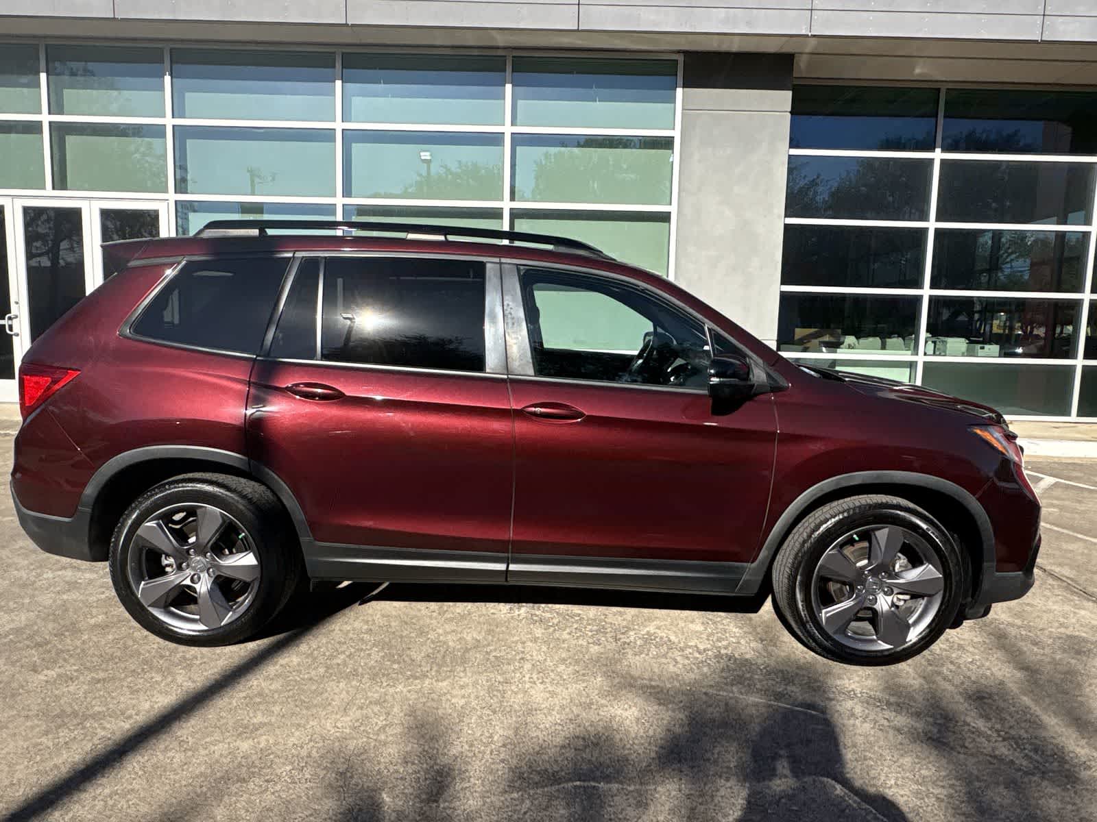 Thumbnail: 2021 Honda Passport - 24