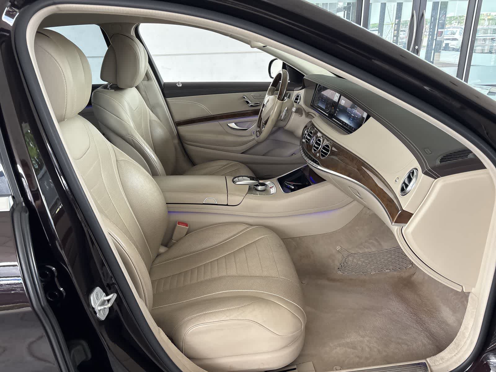 Thumbnail: 2016 Mercedes-Benz S-Class - 21