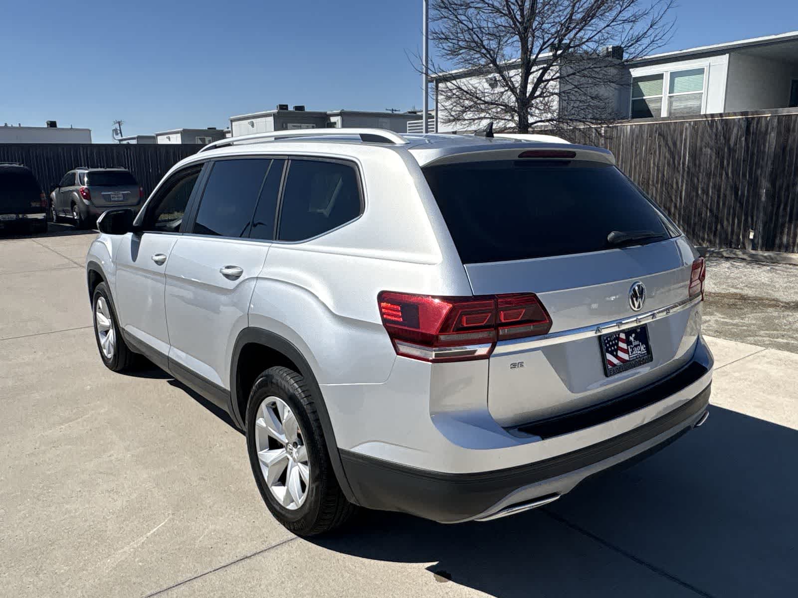 Thumbnail: 2018 Volkswagen Atlas - 12