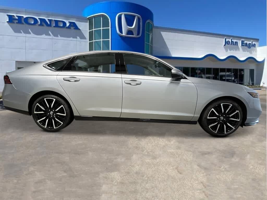 Thumbnail: 2025 Honda Accord - 8