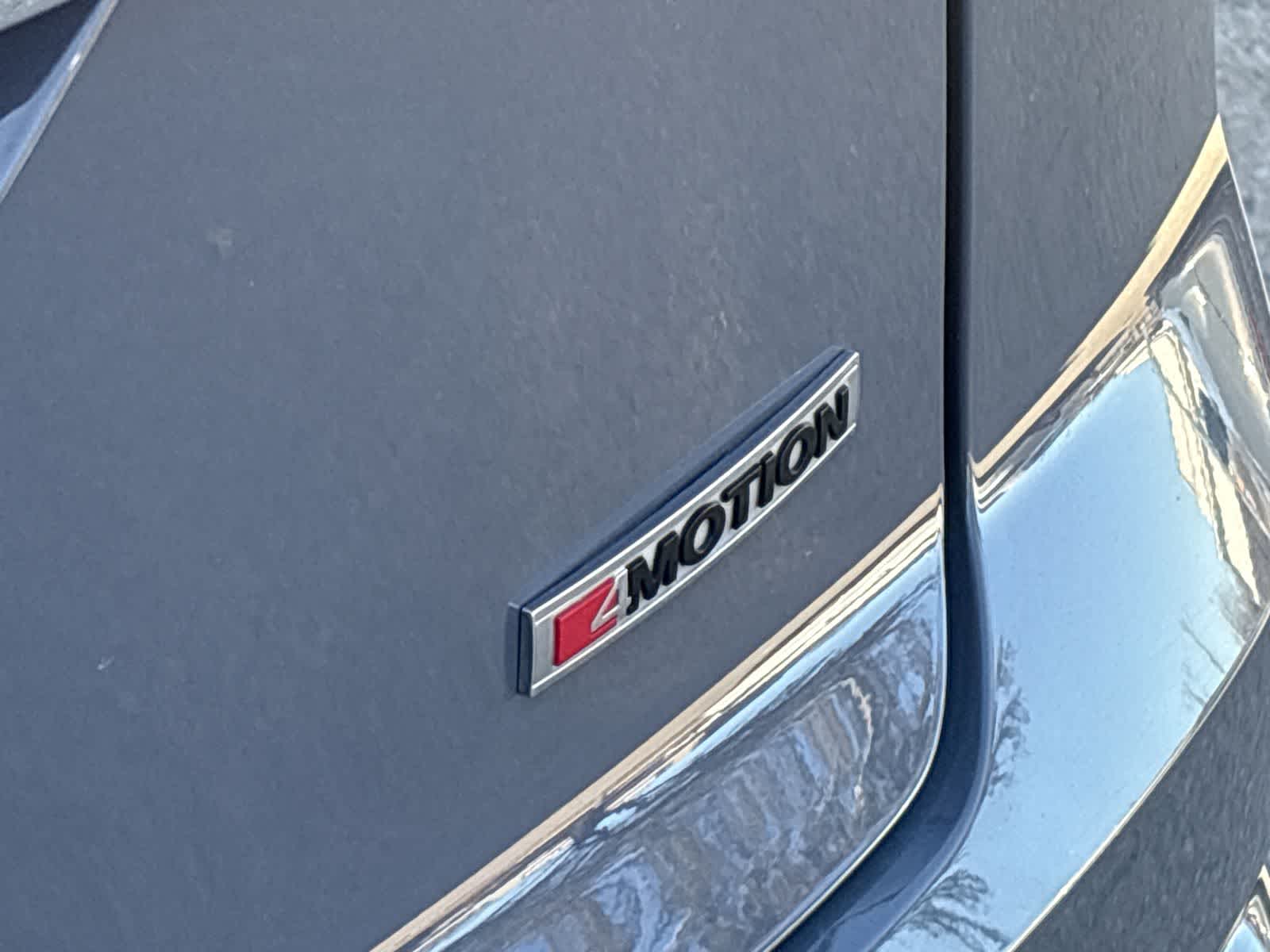 Thumbnail: 2022 Volkswagen Atlas - 30