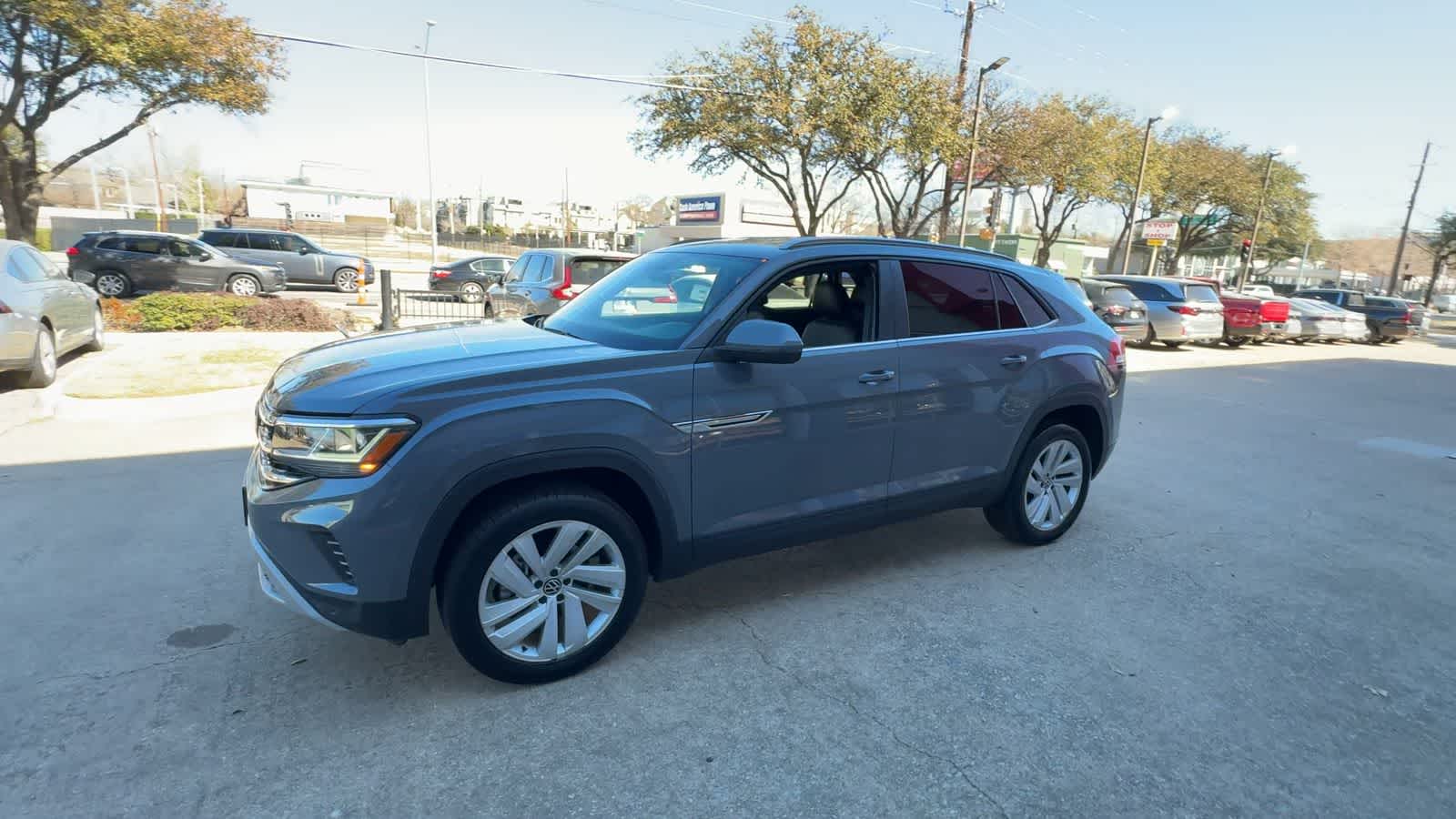 Thumbnail: 2022 Volkswagen Atlas - 4