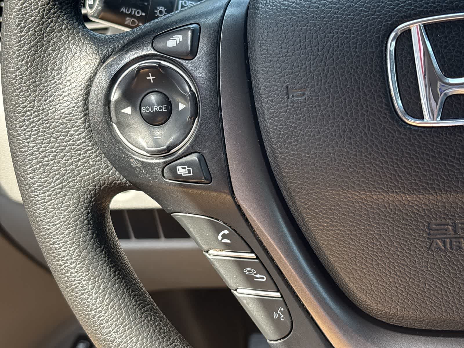 Thumbnail: 2016 Honda Pilot - 33