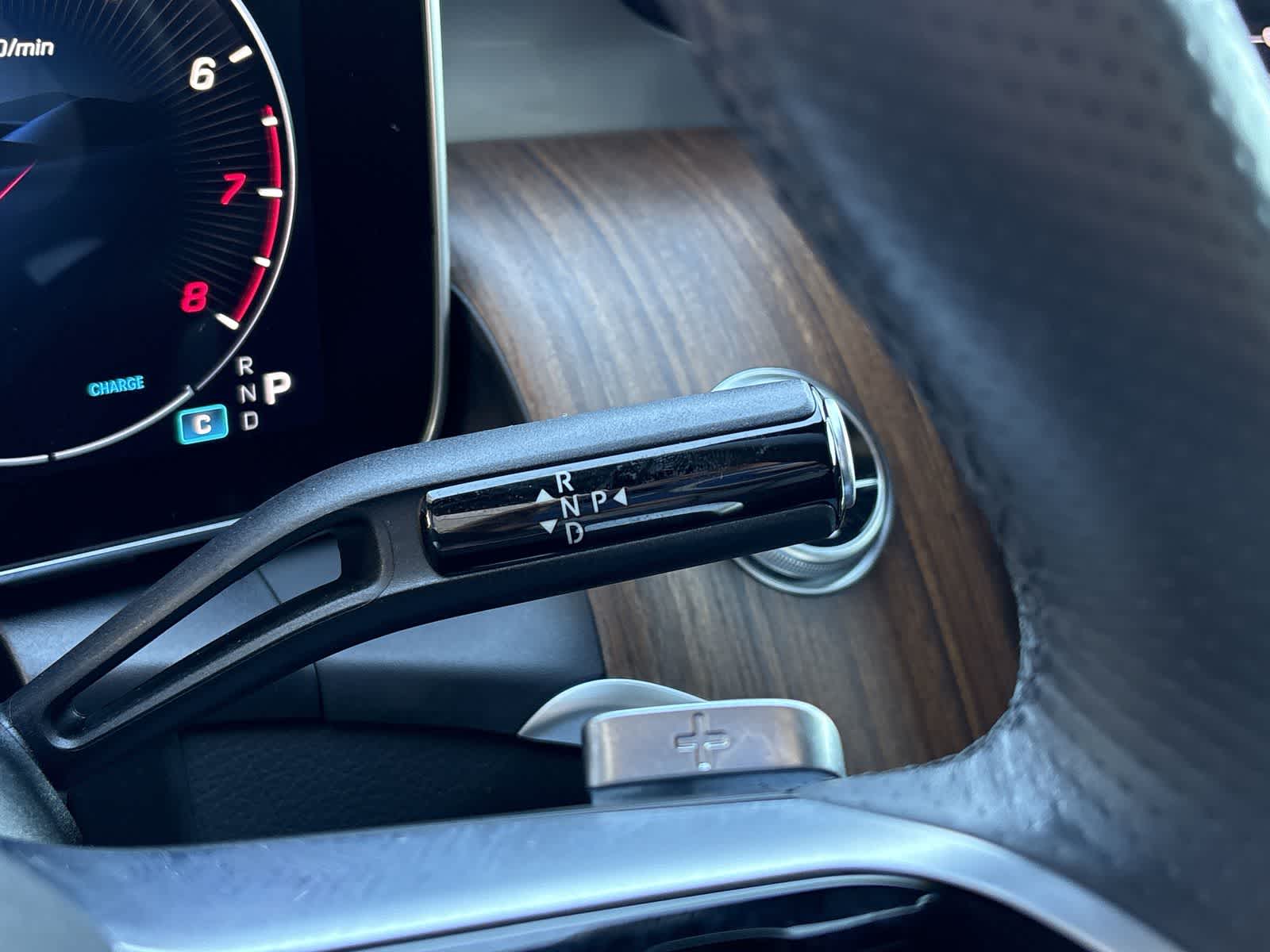 Thumbnail: 2025 Mercedes-Benz GLC - 16