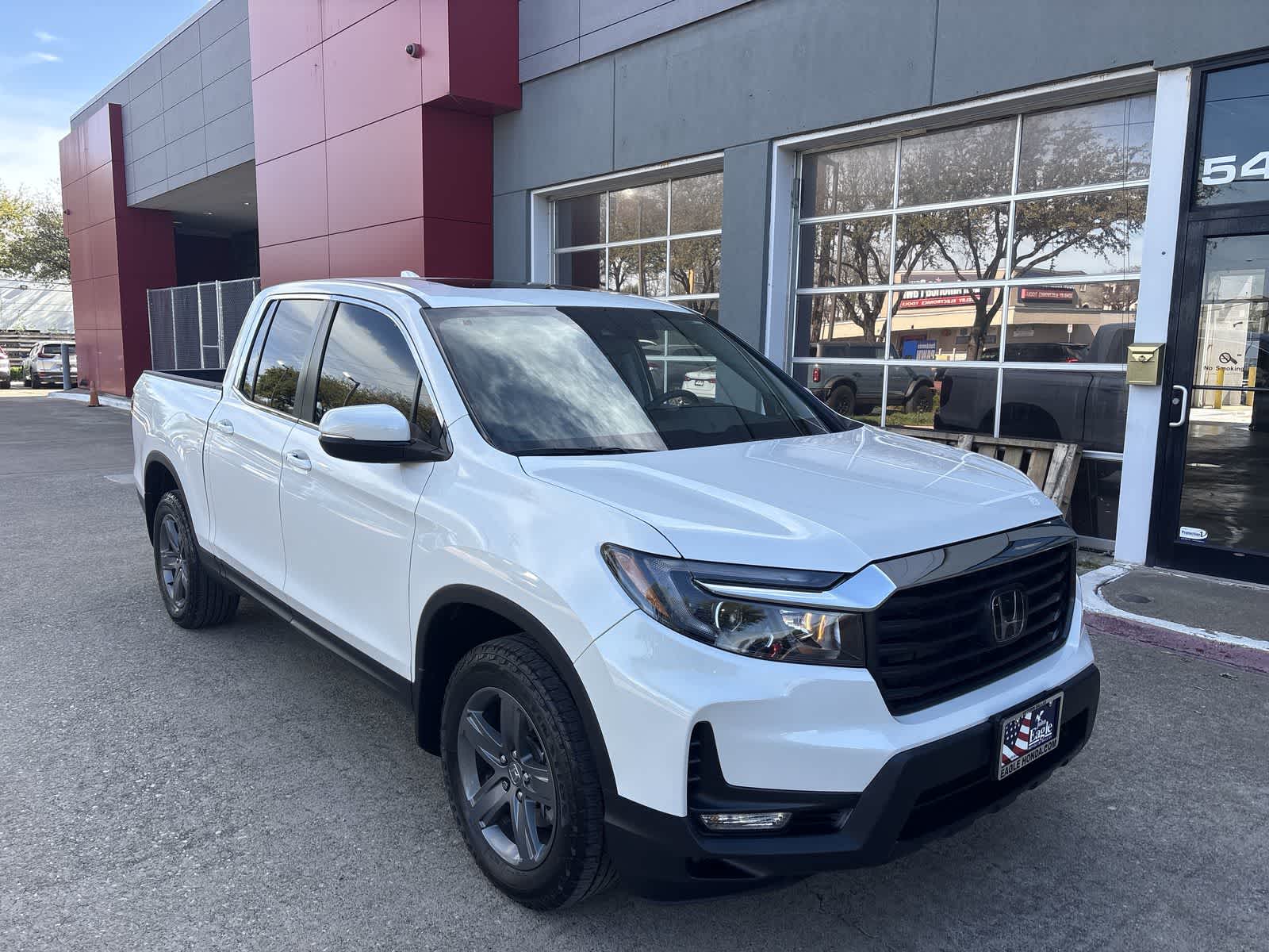 Thumbnail: 2023 Honda Ridgeline - 16