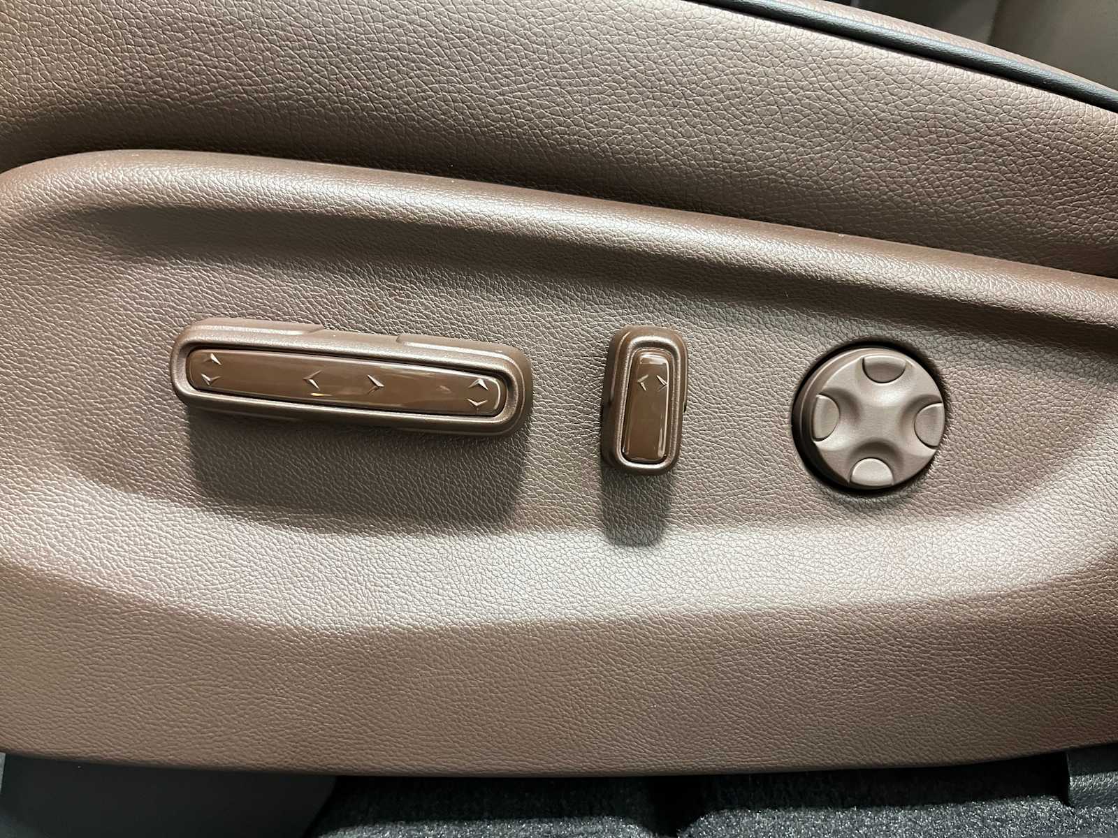 Thumbnail: 2026 Honda Odyssey - 14