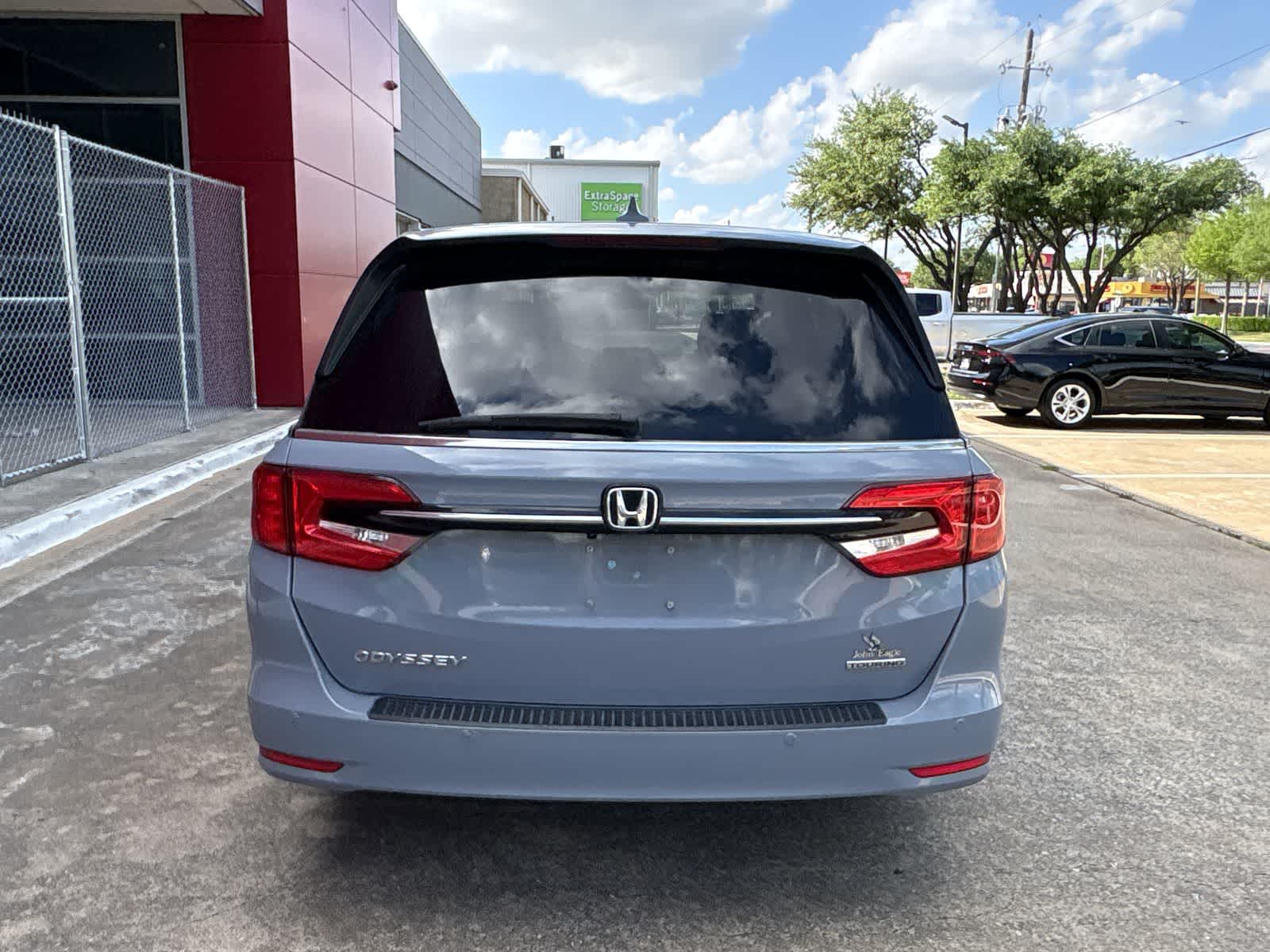 Thumbnail: 2023 Honda Odyssey - 5