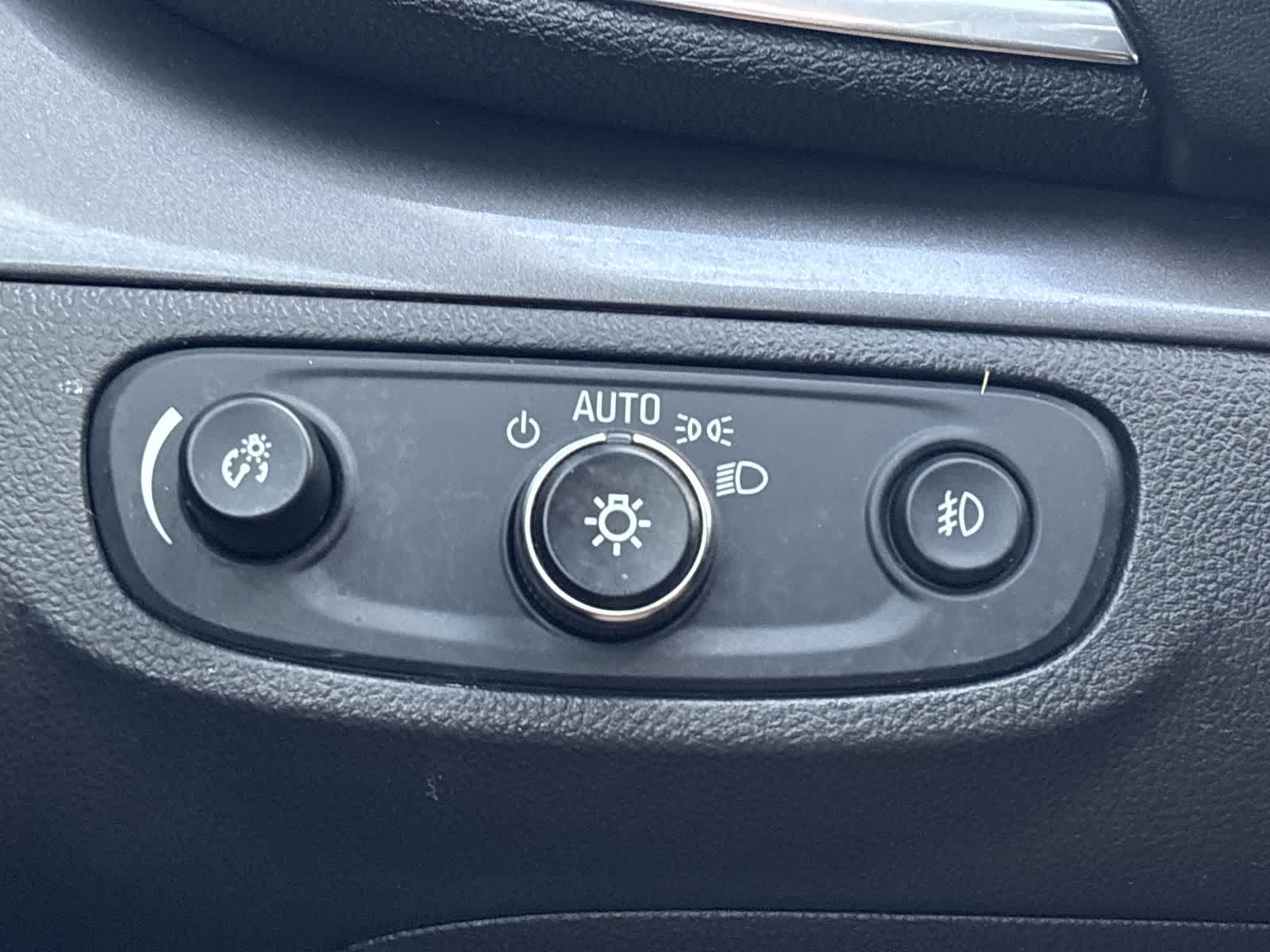 Thumbnail: 2017 Buick Encore - 40