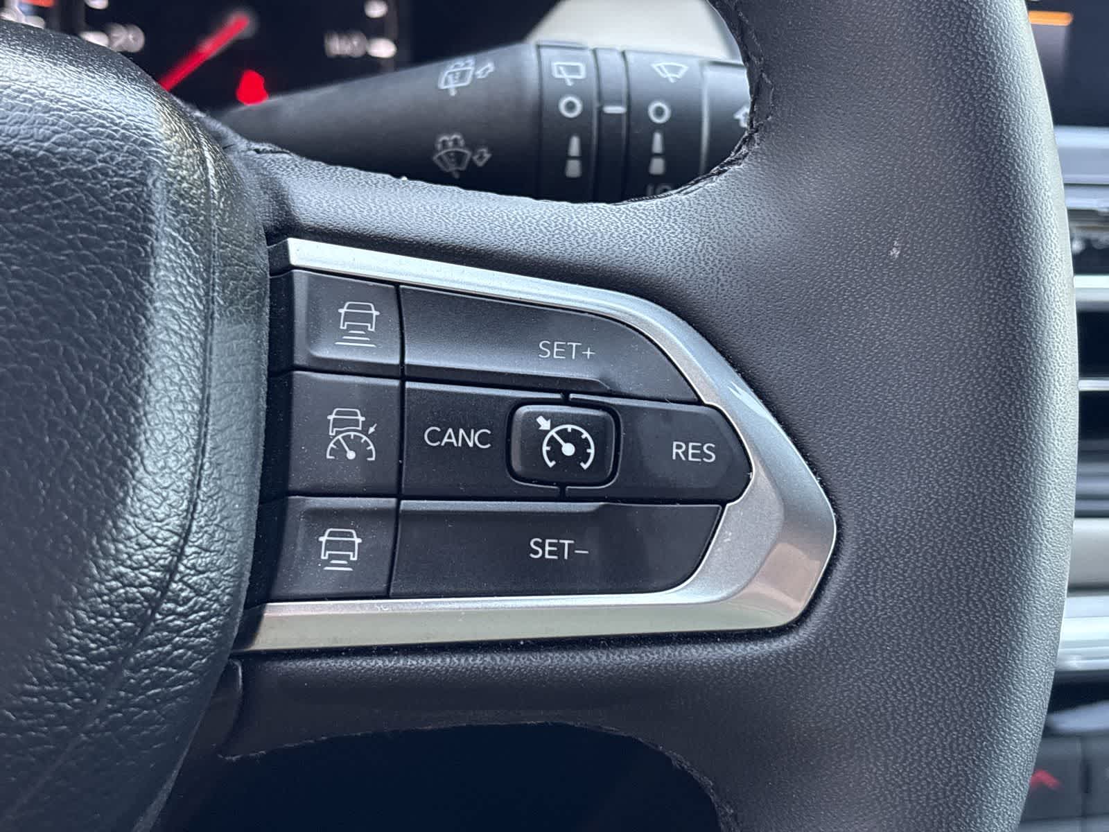 Thumbnail: 2024 Jeep Compass - 23