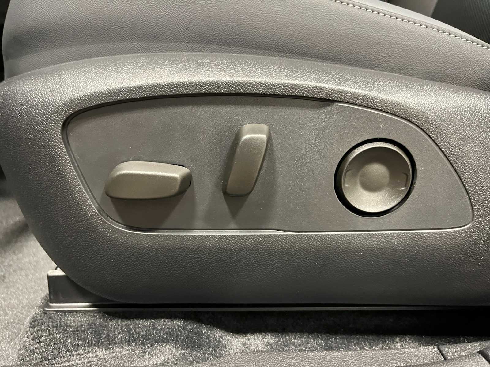 Thumbnail: 2026 Honda Prologue - 11