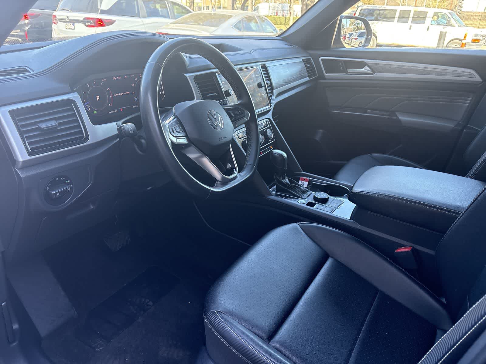 Thumbnail: 2022 Volkswagen Atlas - 10