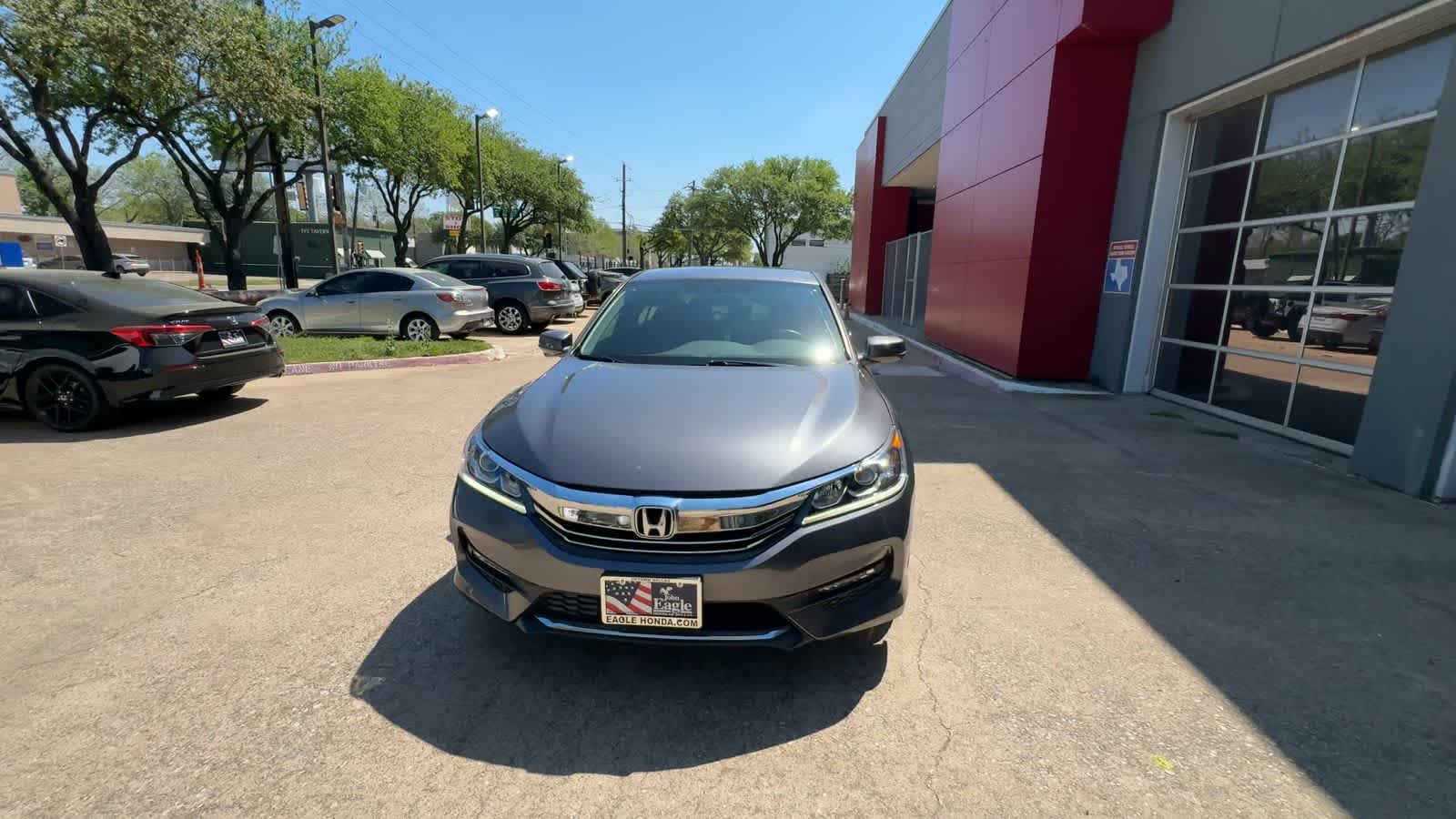 Thumbnail: 2016 Honda Accord - 4