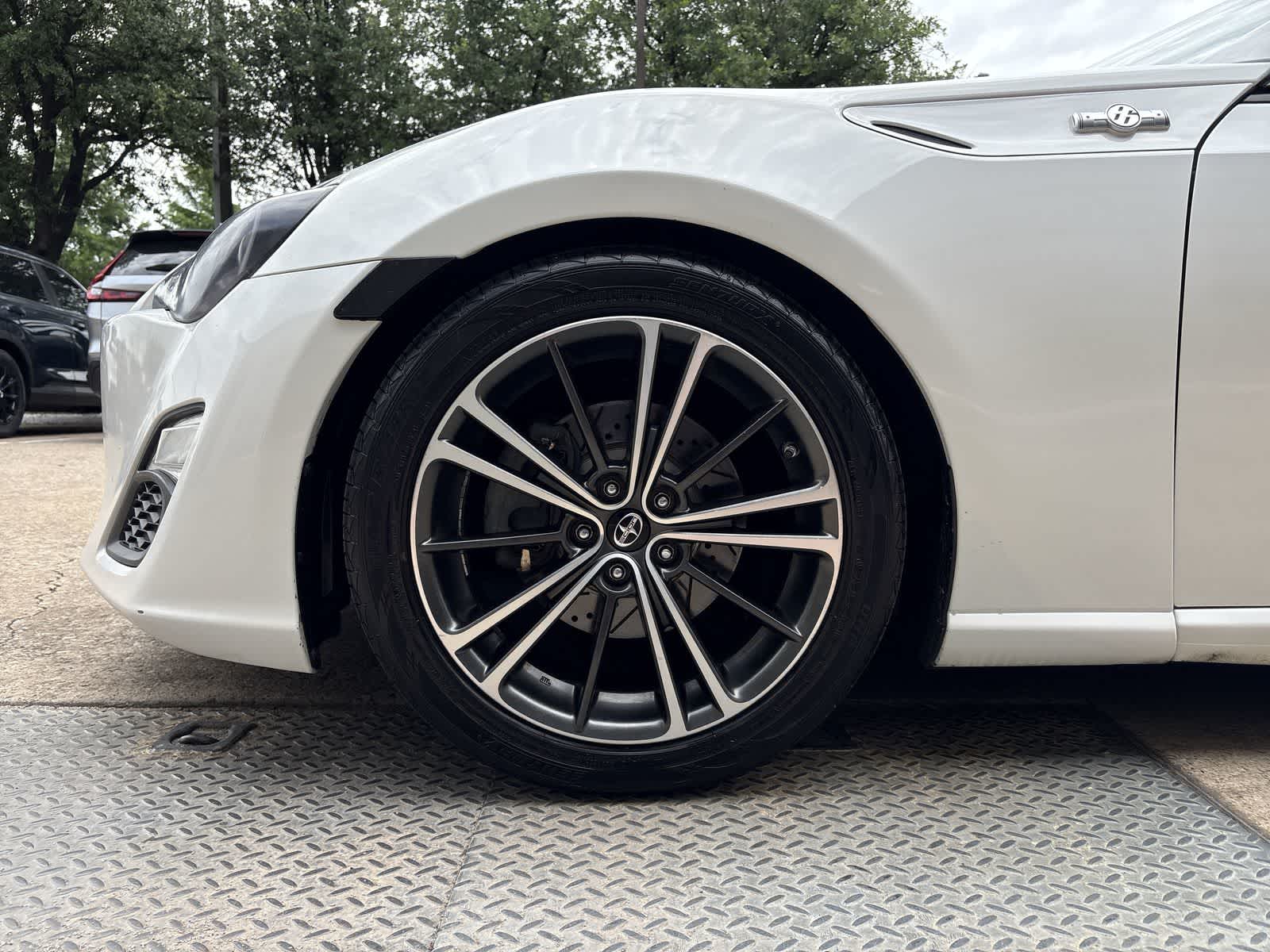 2016 Scion FR-S  16
