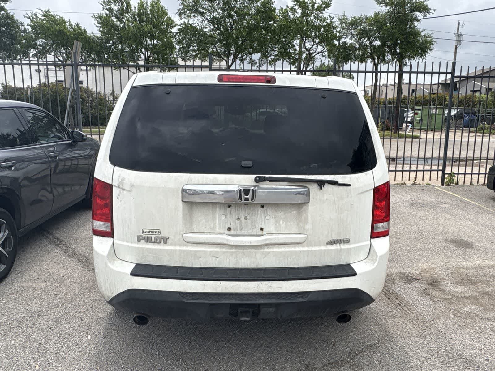 Thumbnail: 2014 Honda Pilot - 3