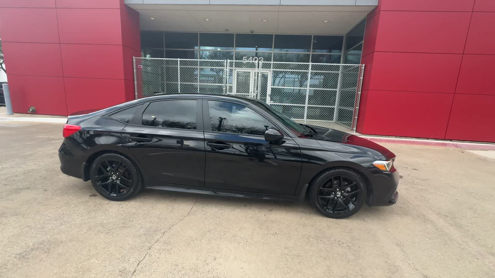 Thumbnail: 2024 Honda Civic - 9