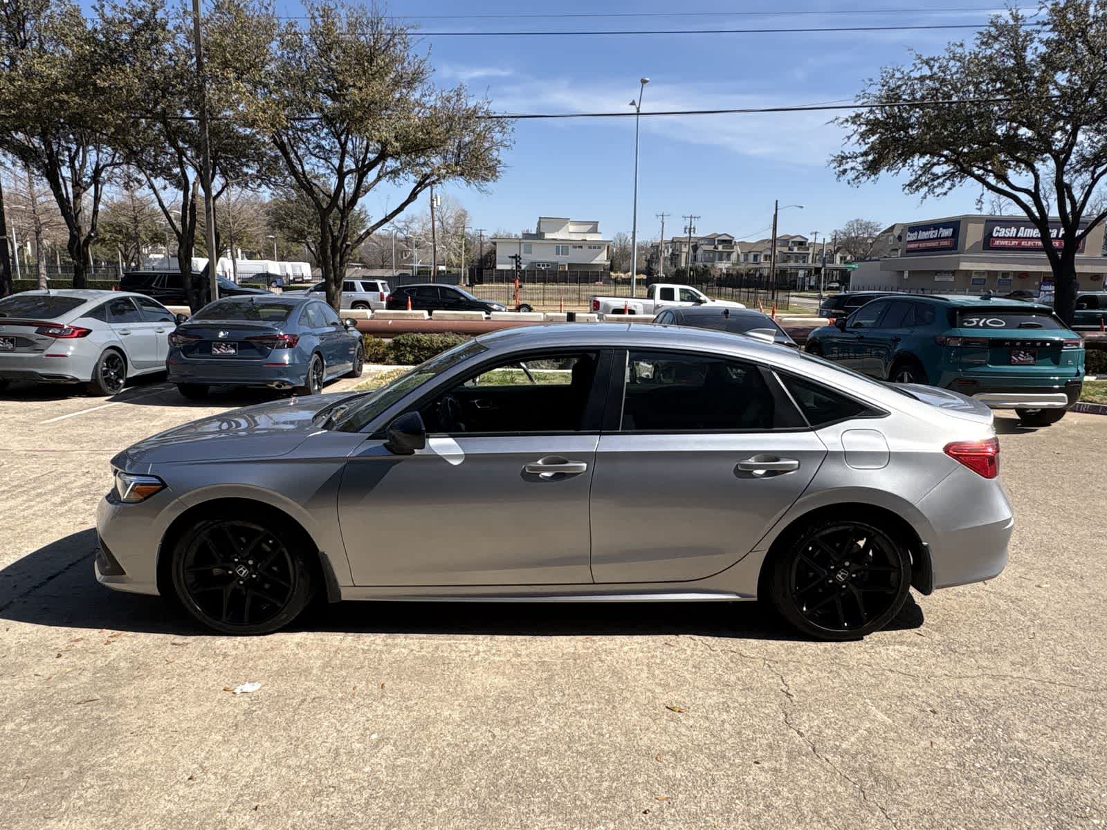 Thumbnail: 2023 Honda Civic - 11