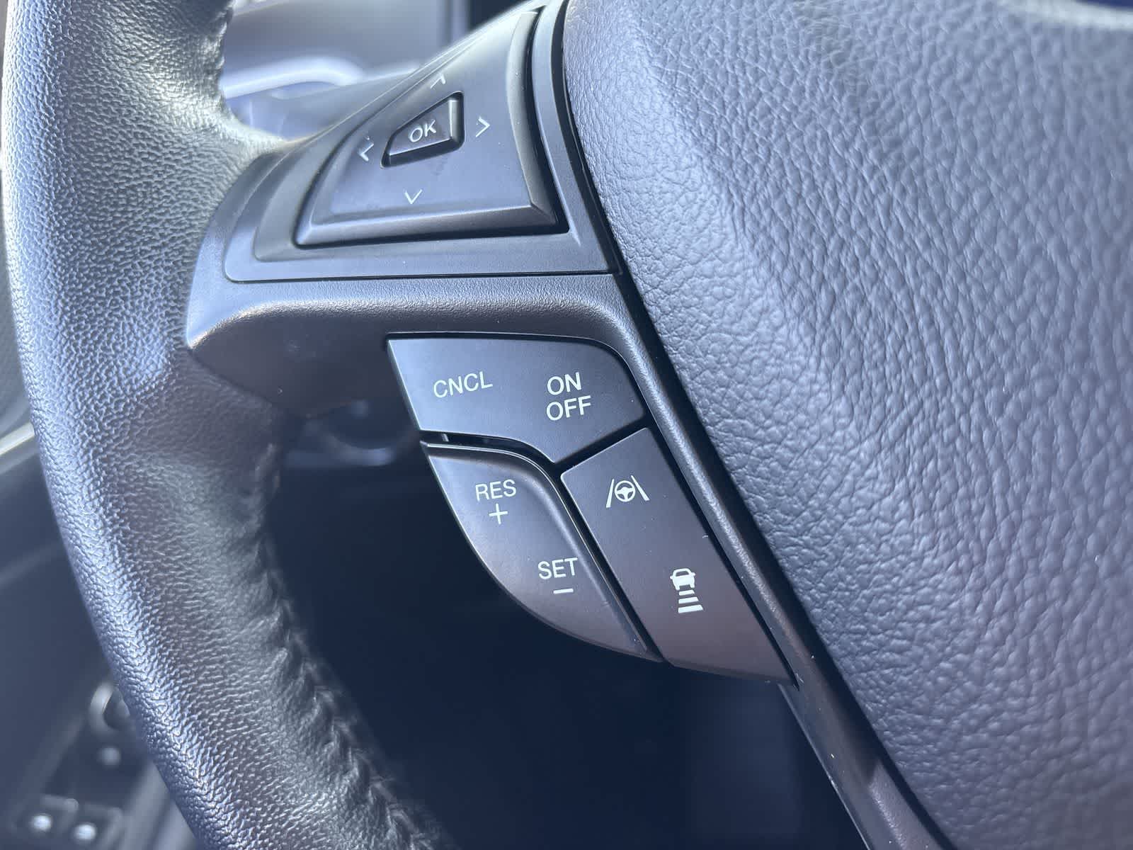 Thumbnail: 2022 Ford Edge - 30