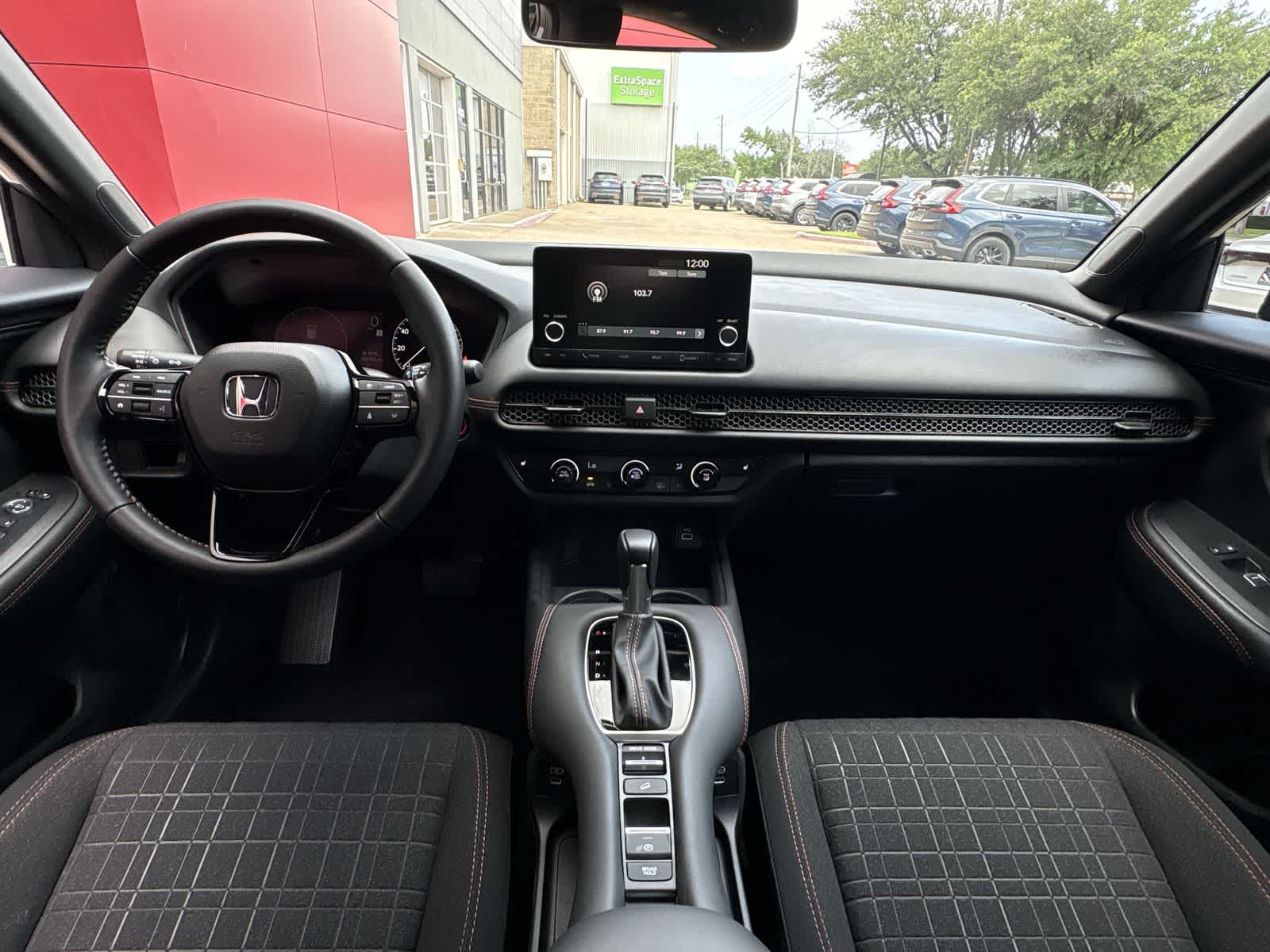 2025 Honda HR-V Sport 9