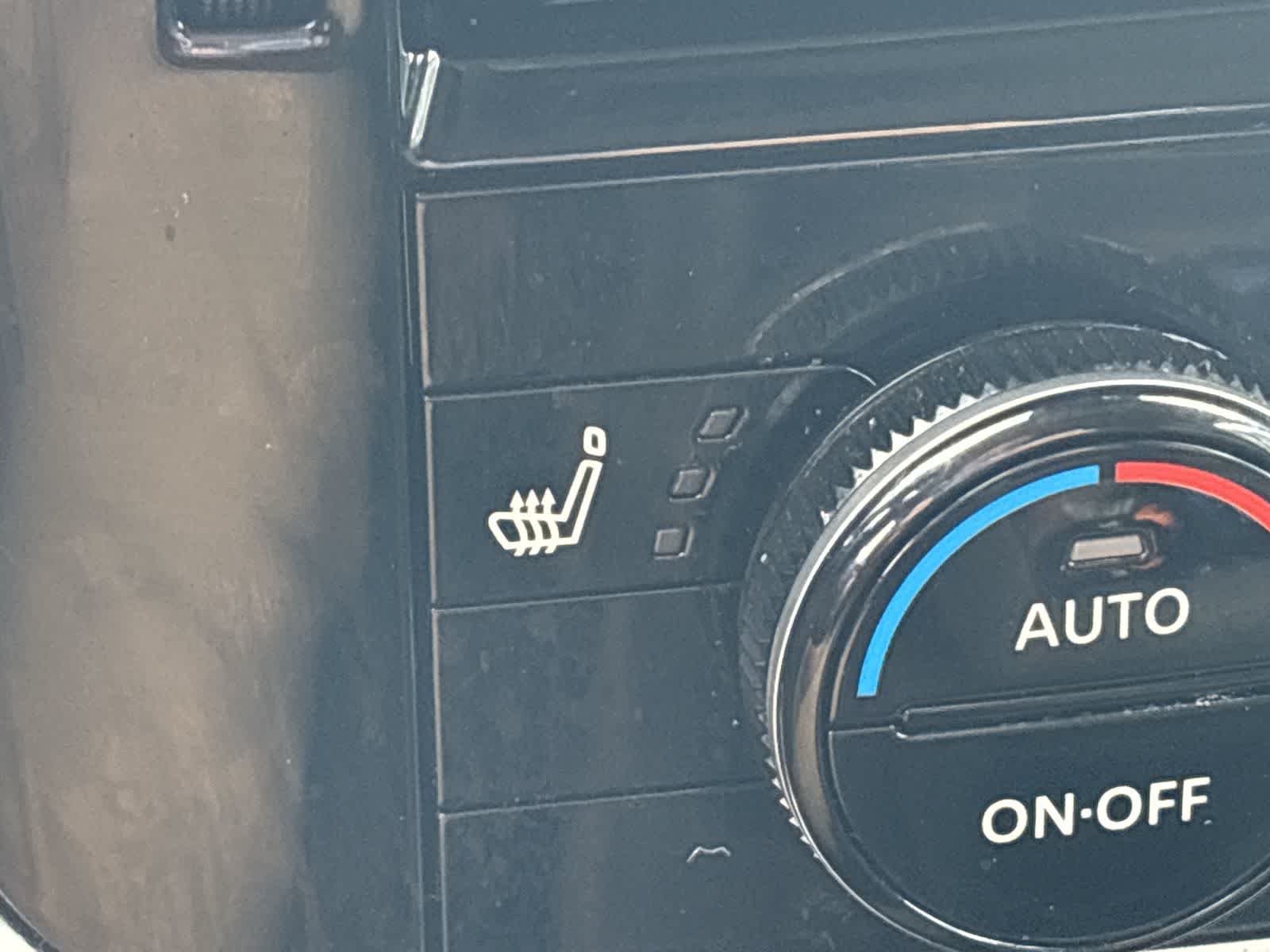 Thumbnail: 2022 Nissan Rogue - 29