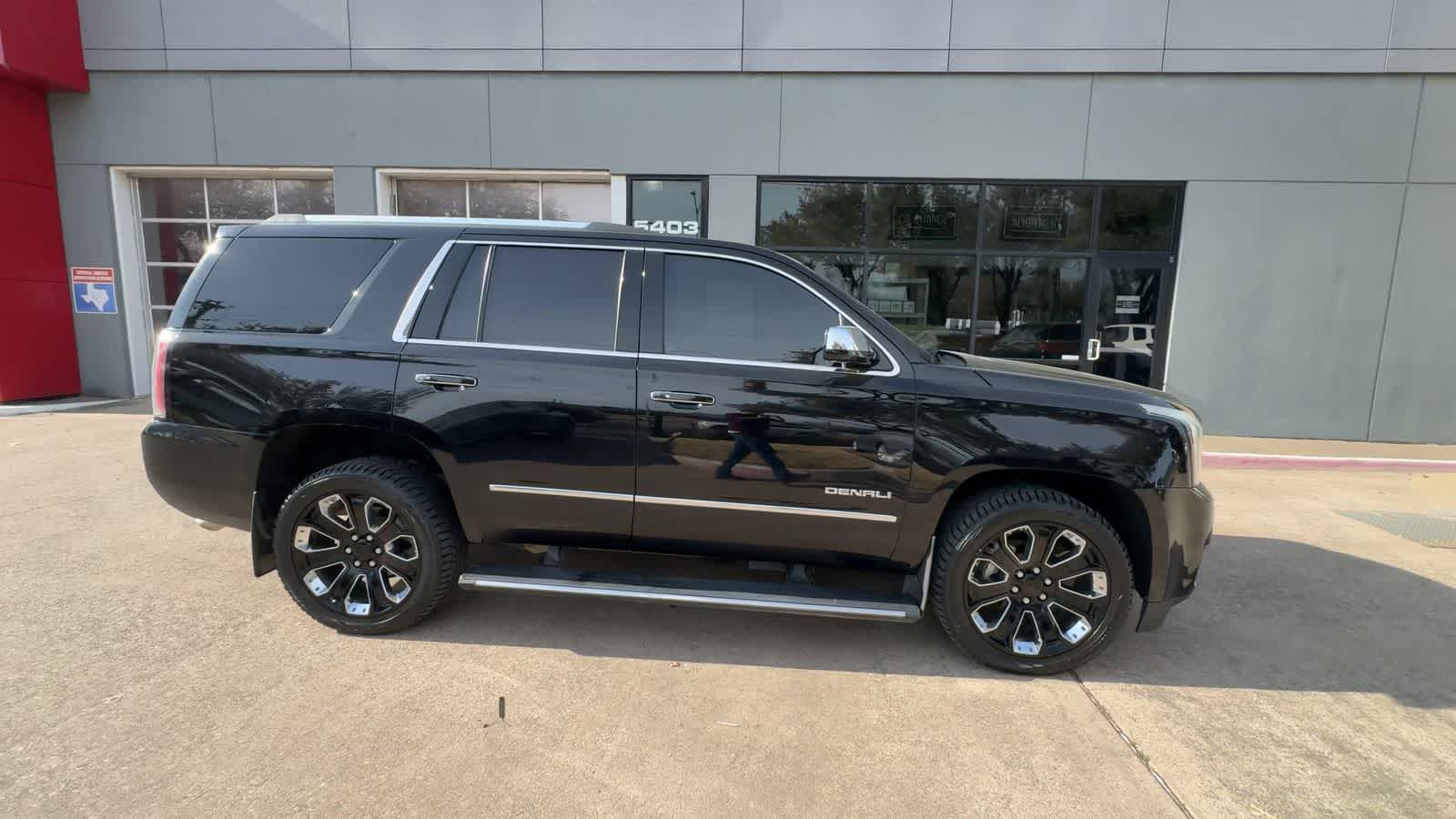 Thumbnail: 2019 GMC Yukon - 9