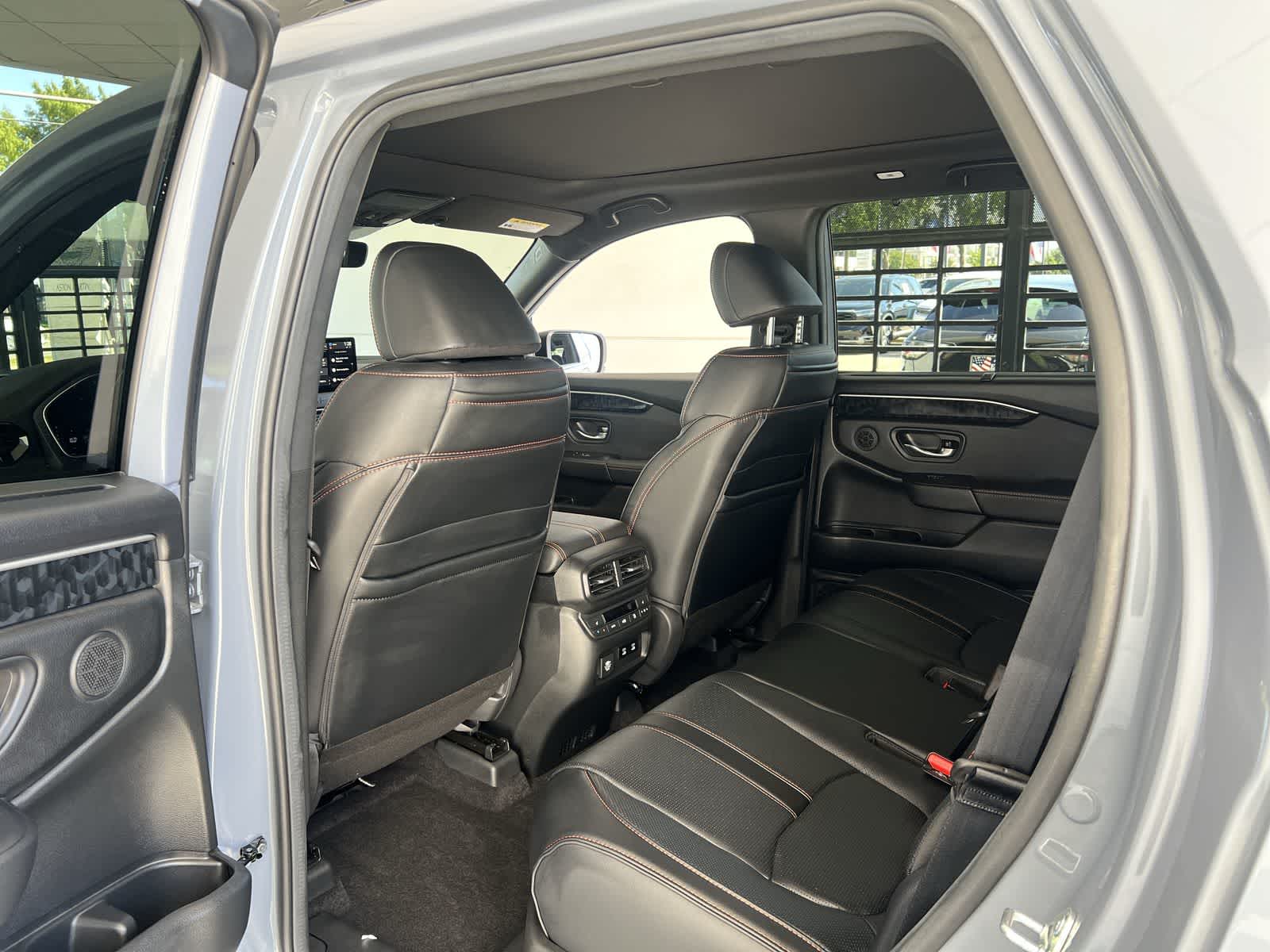 Thumbnail: 2026 Honda Passport - 11