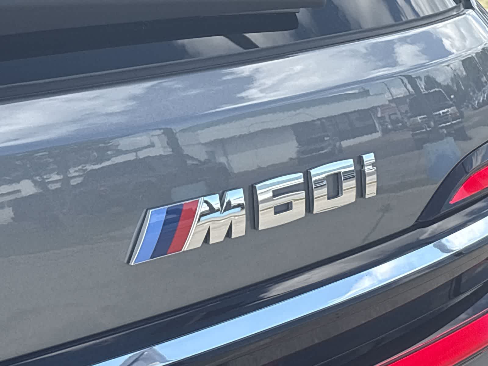 Thumbnail: 2023 BMW X7 - 11