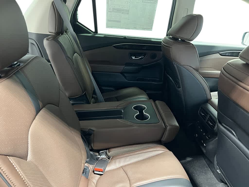 2025 Honda Pilot Elite 42