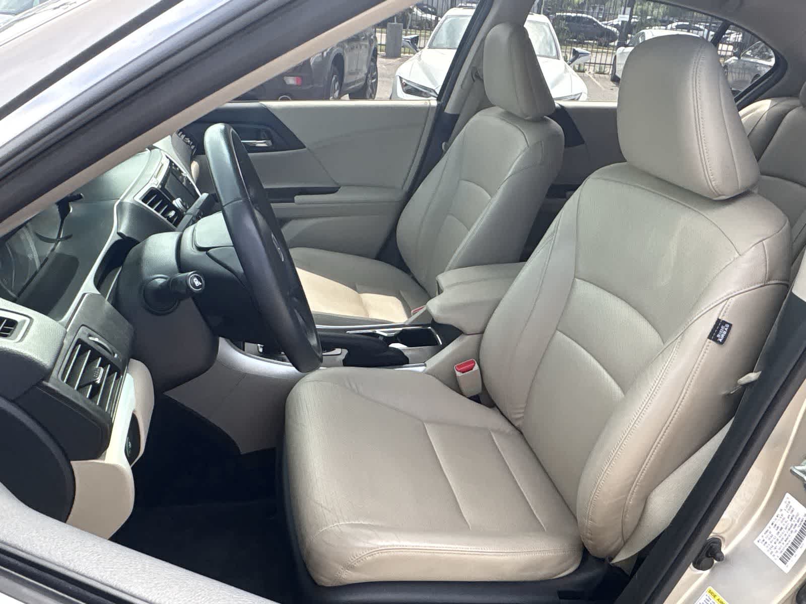 Thumbnail: 2013 Honda Accord - 13