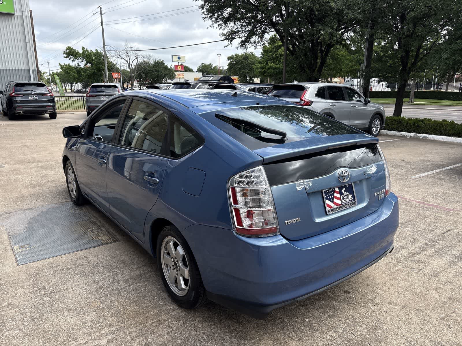 Thumbnail: 2009 Toyota Prius - 3