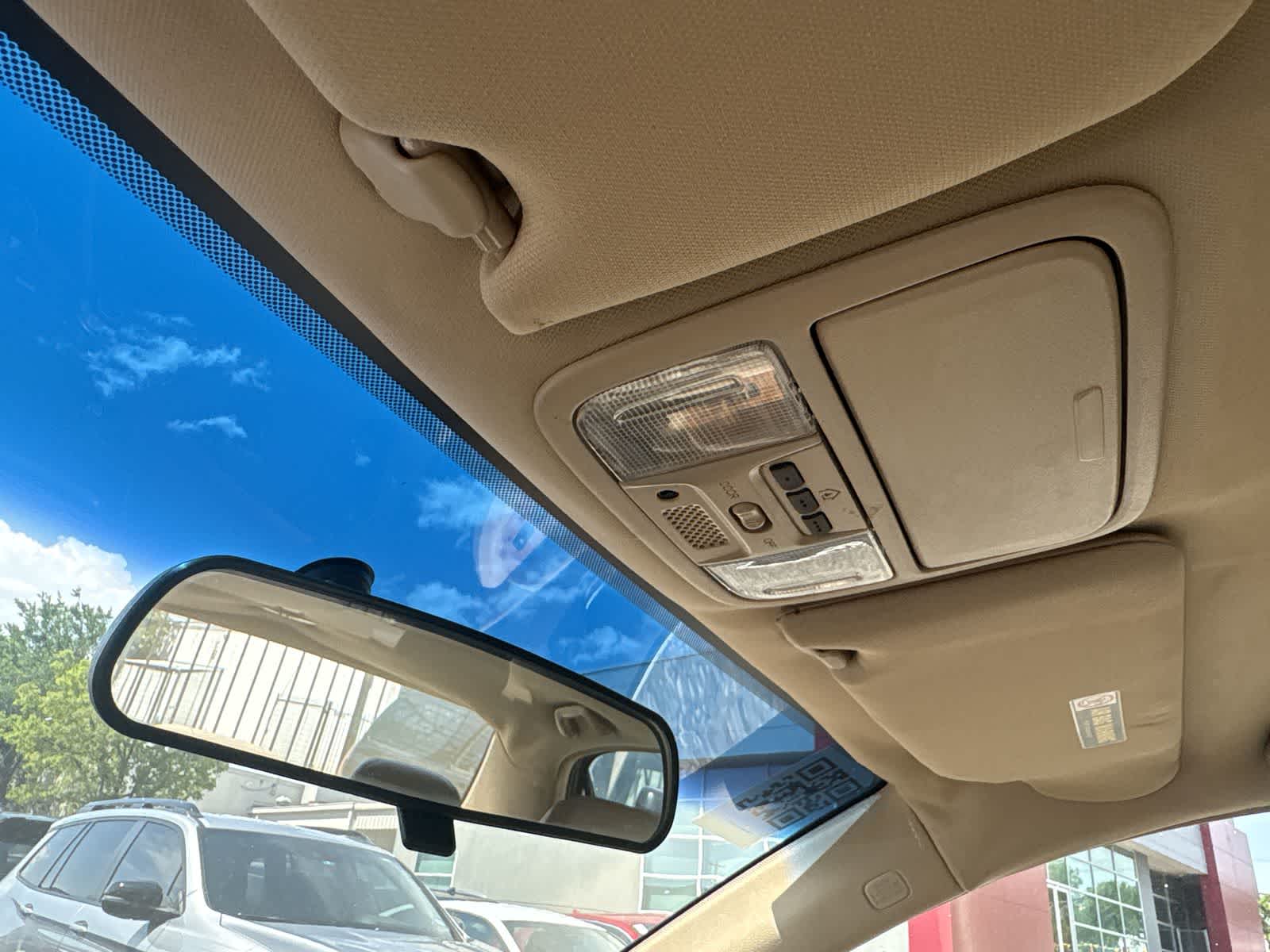 Thumbnail: 2005 Honda Accord - 25