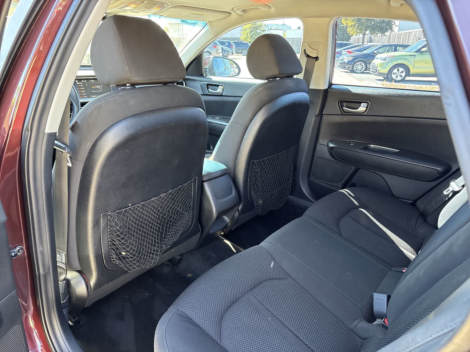 Thumbnail: 2020 Kia Optima - 11