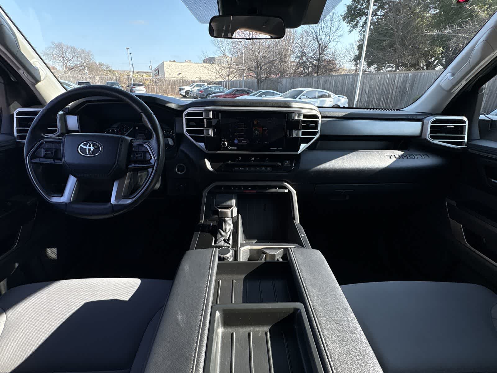 Thumbnail: 2024 Toyota Tundra - 9