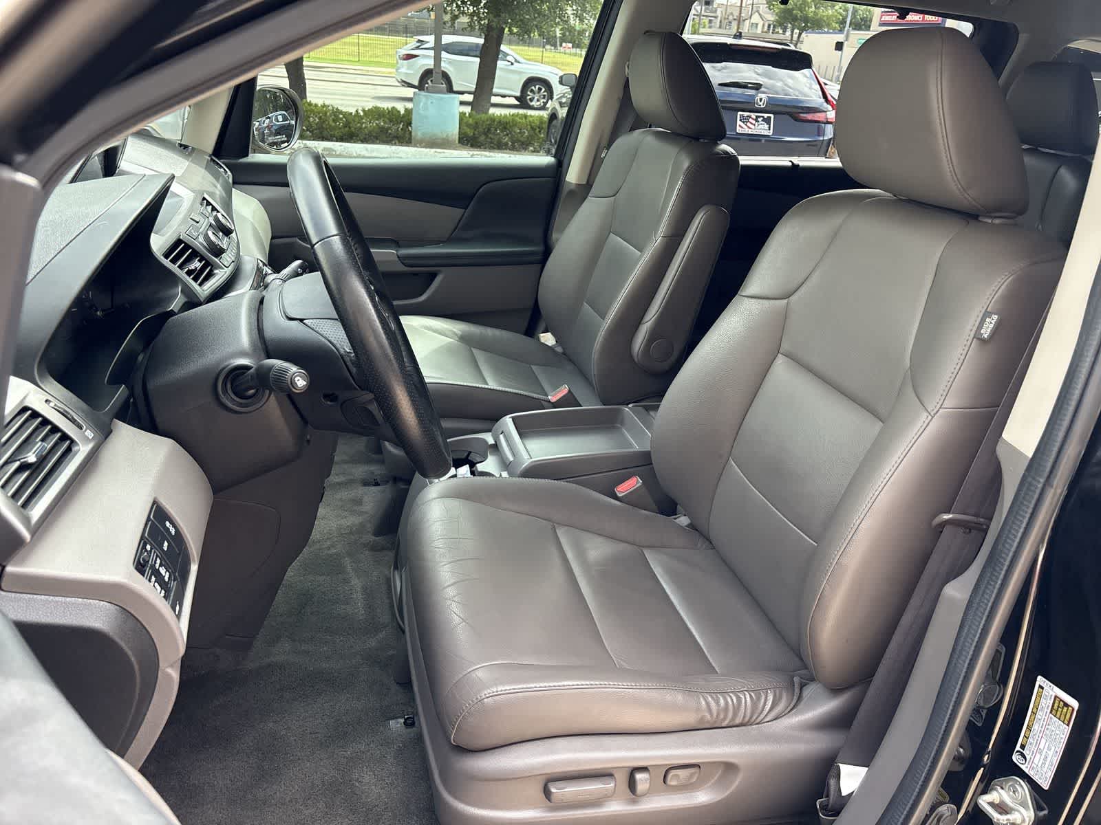 Thumbnail: 2014 Honda Odyssey - 9