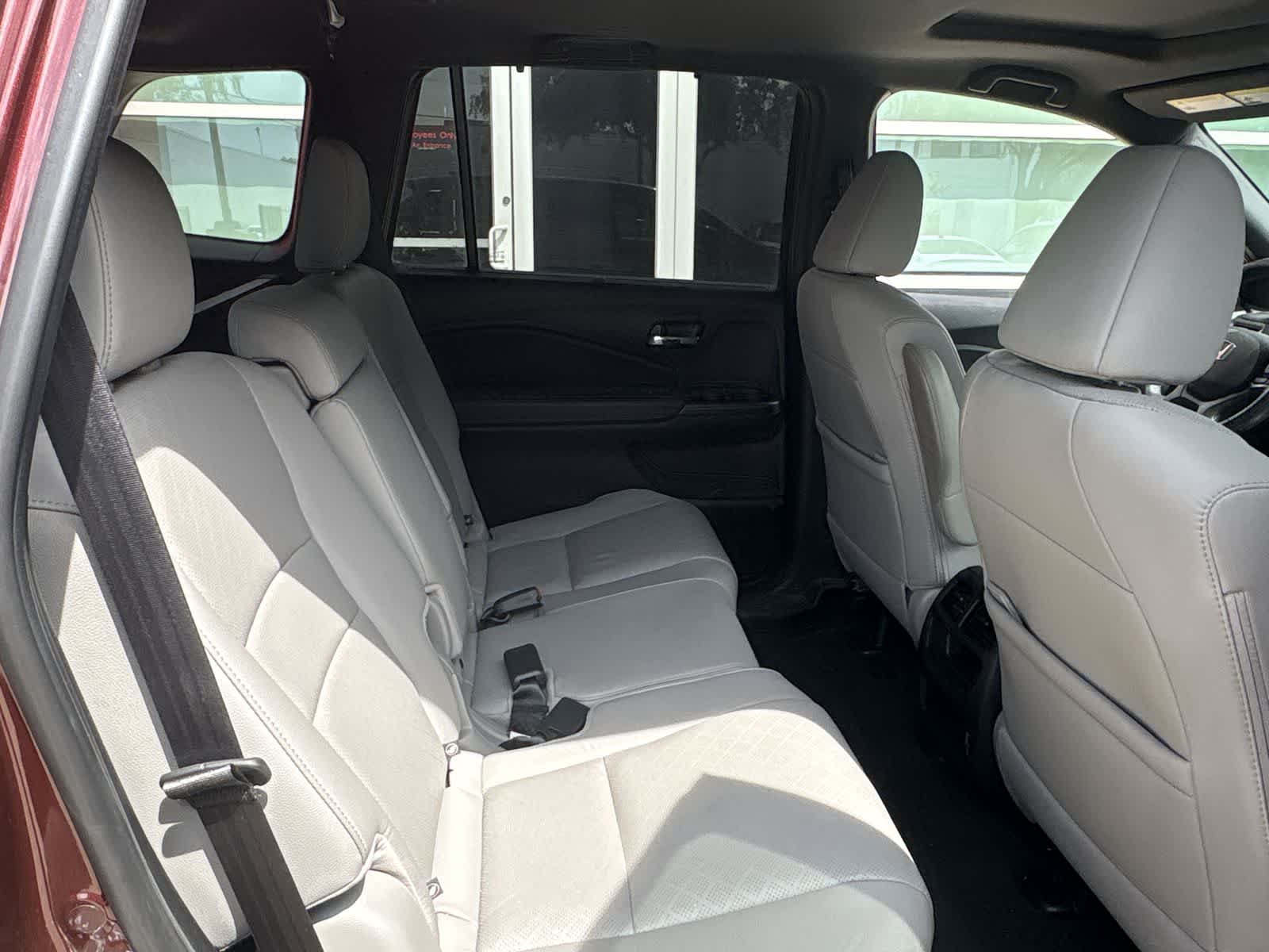 Thumbnail: 2021 Honda Passport - 14
