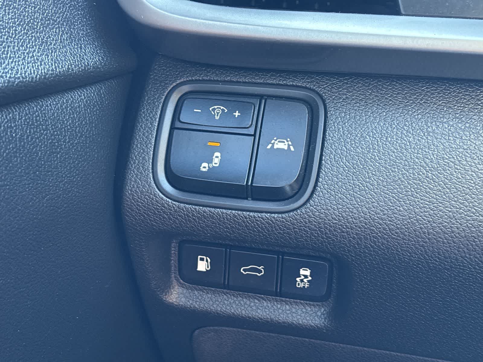 Thumbnail: 2020 Kia Optima - 30