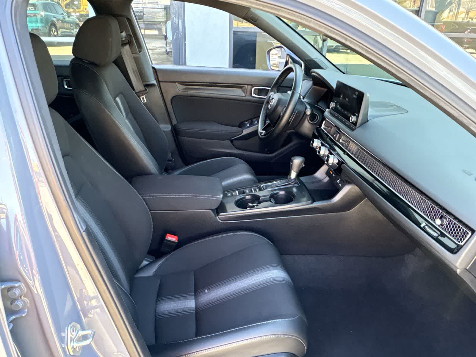 Thumbnail: 2024 Honda Civic - 25