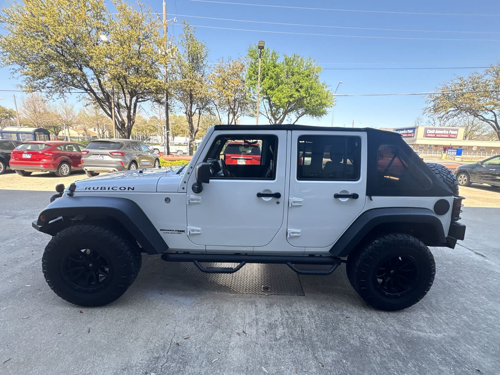 Thumbnail: 2018 Jeep Wrangler - 11