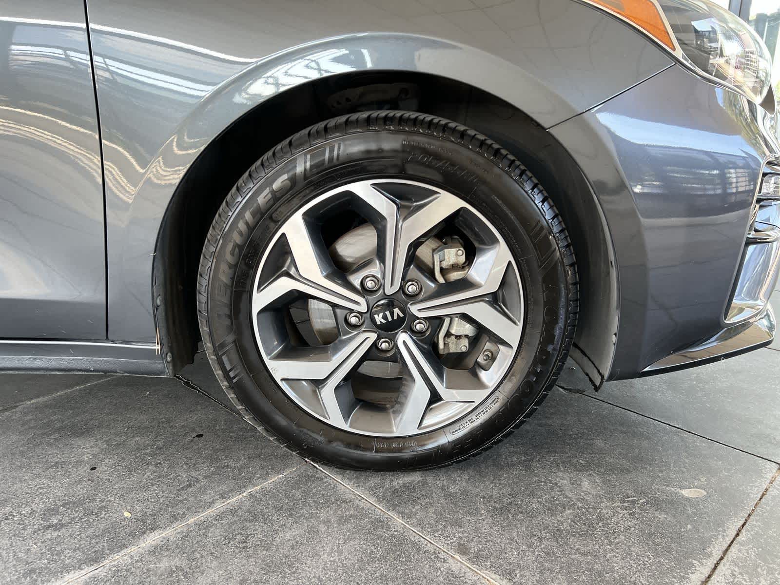 Thumbnail: 2019 Kia Forte - 10