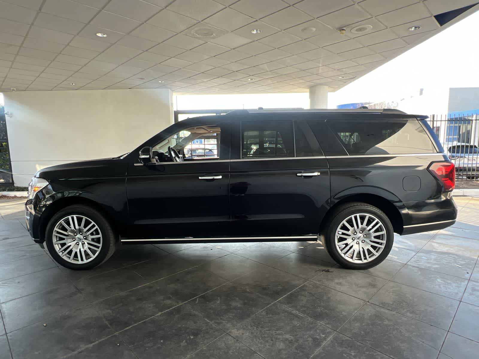 Thumbnail: 2023 Ford Expedition MAX - 3