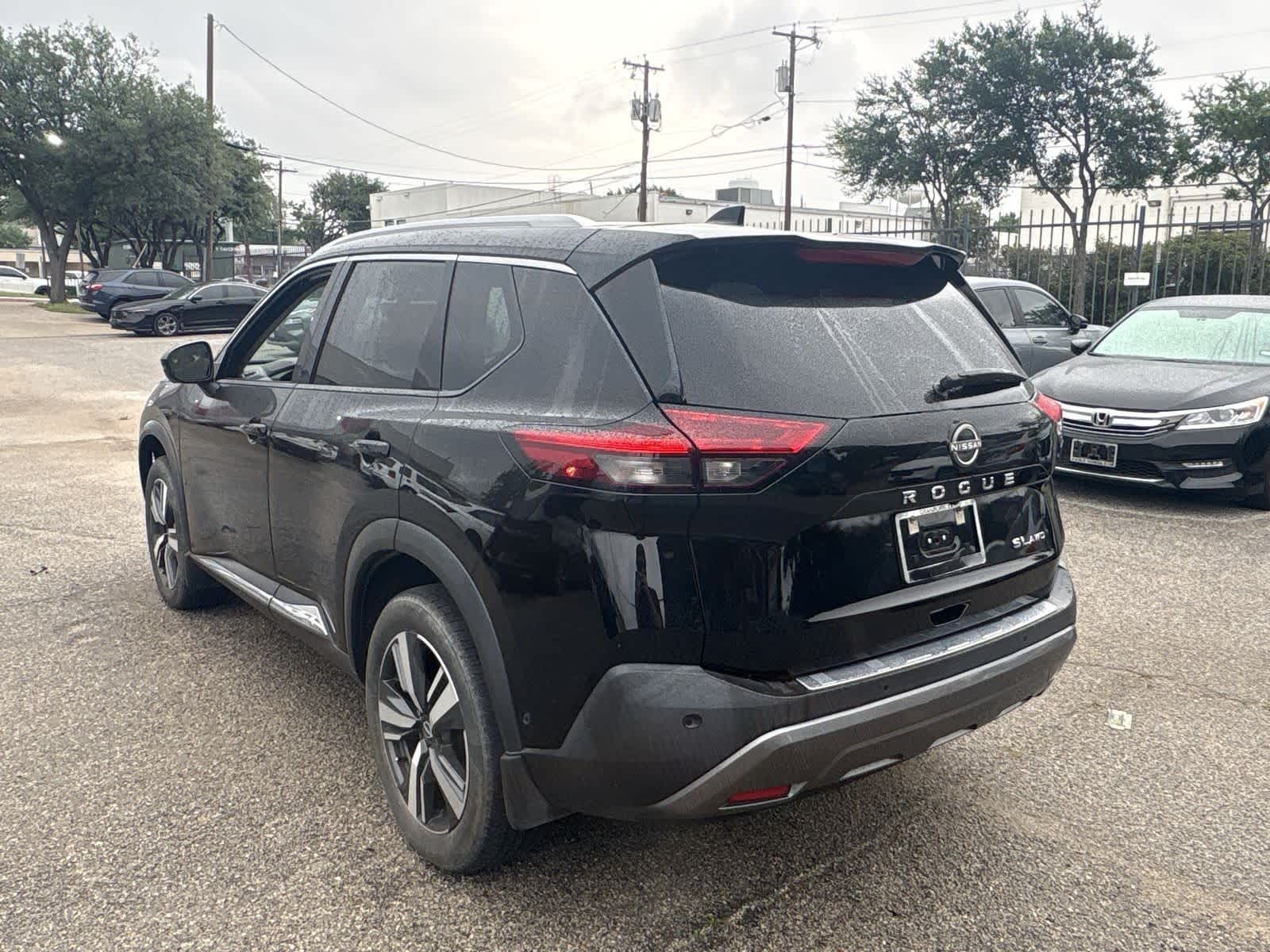 Thumbnail: 2023 Nissan Rogue - 4