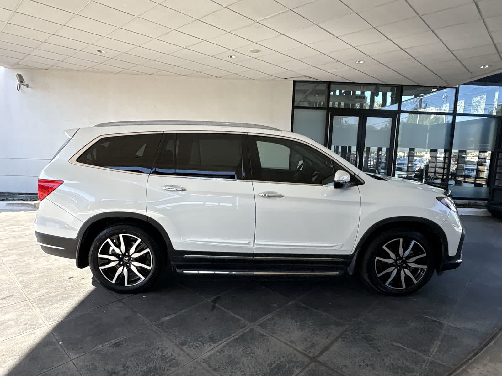 Thumbnail: 2021 Honda Pilot - 25