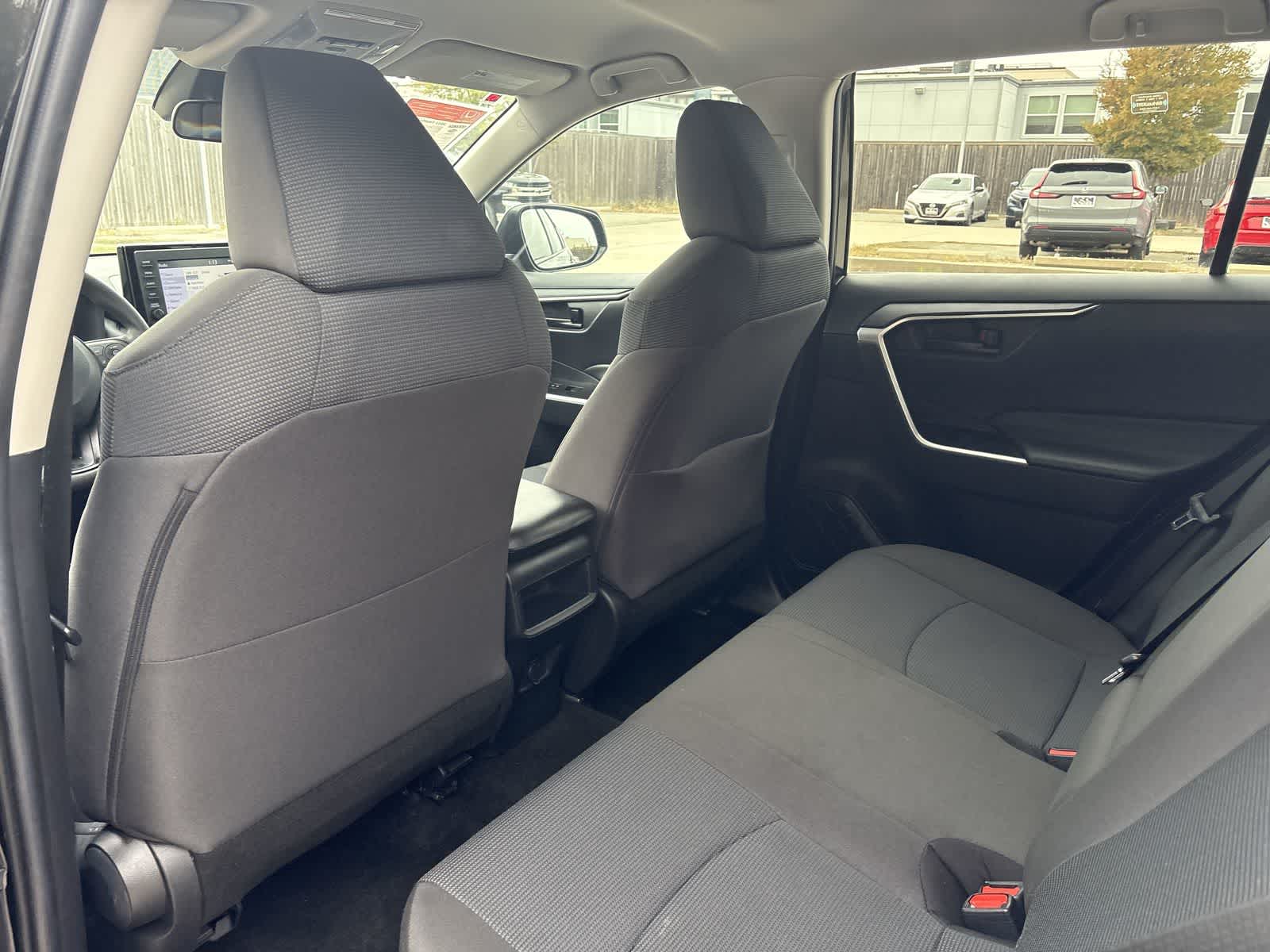 Thumbnail: 2021 Toyota RAV4 - 11