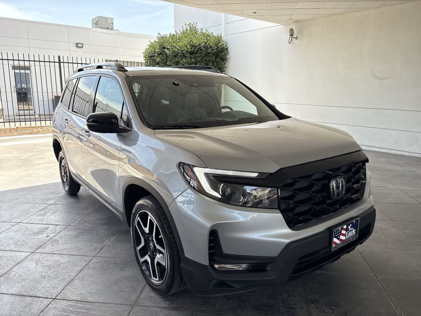 Thumbnail: 2022 Honda Passport - 21